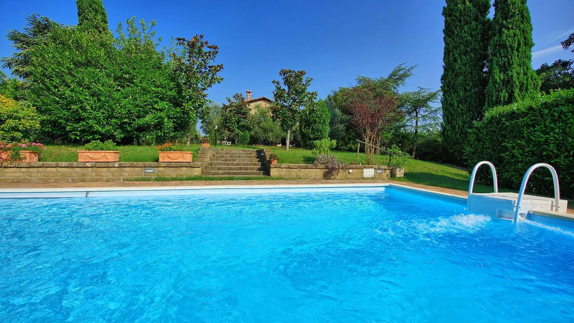 Holiday Home Casale Giulio By Posarellivillas Italy