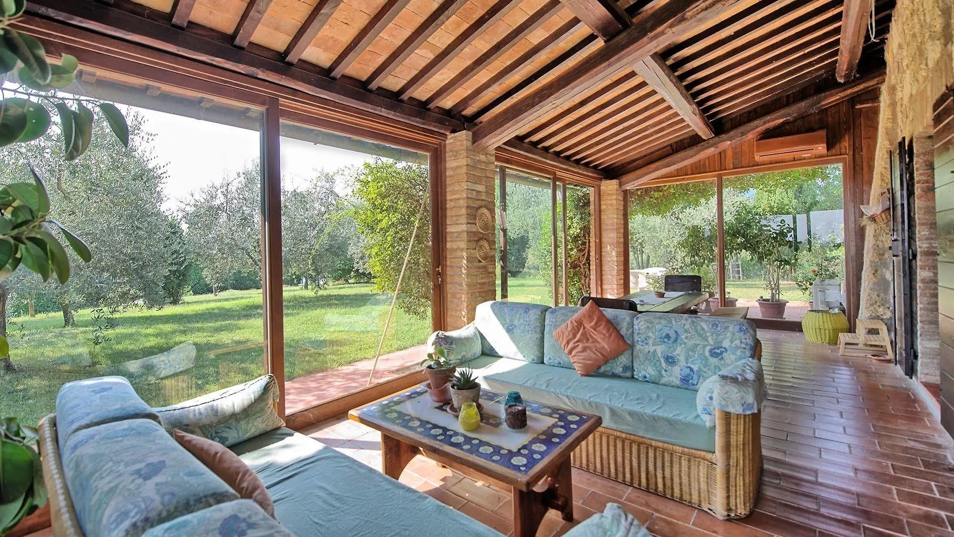 Holiday Home Casale Giulio By Posarellivillas