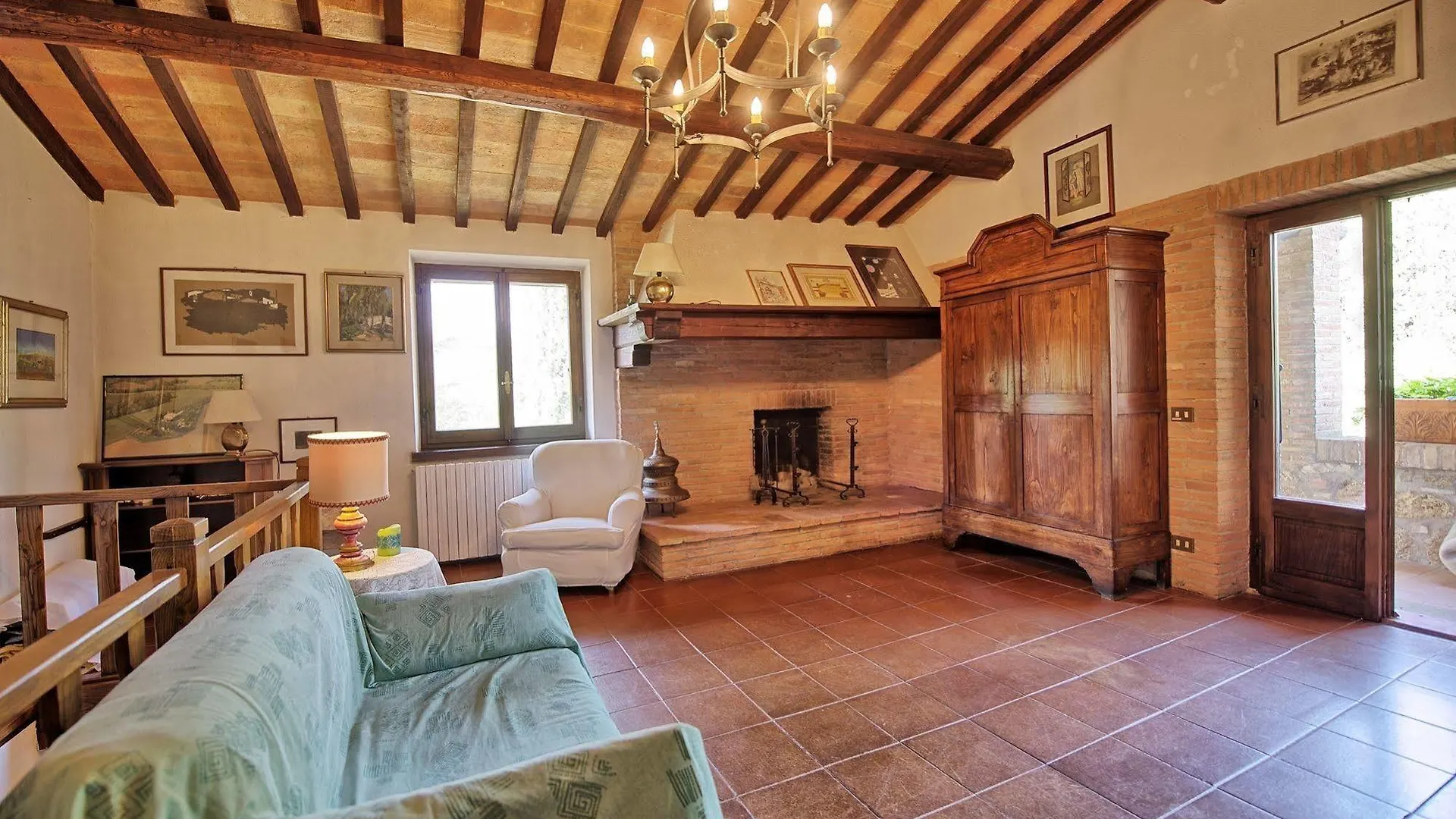 Holiday Home Casale Giulio By Posarellivillas